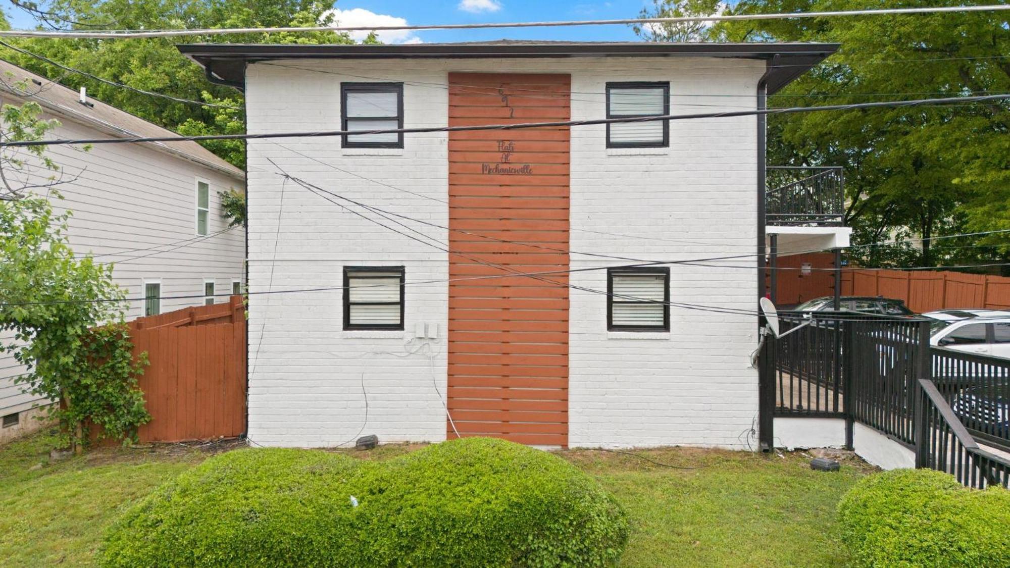 Holiday home Near -Benz Stadium & Parking